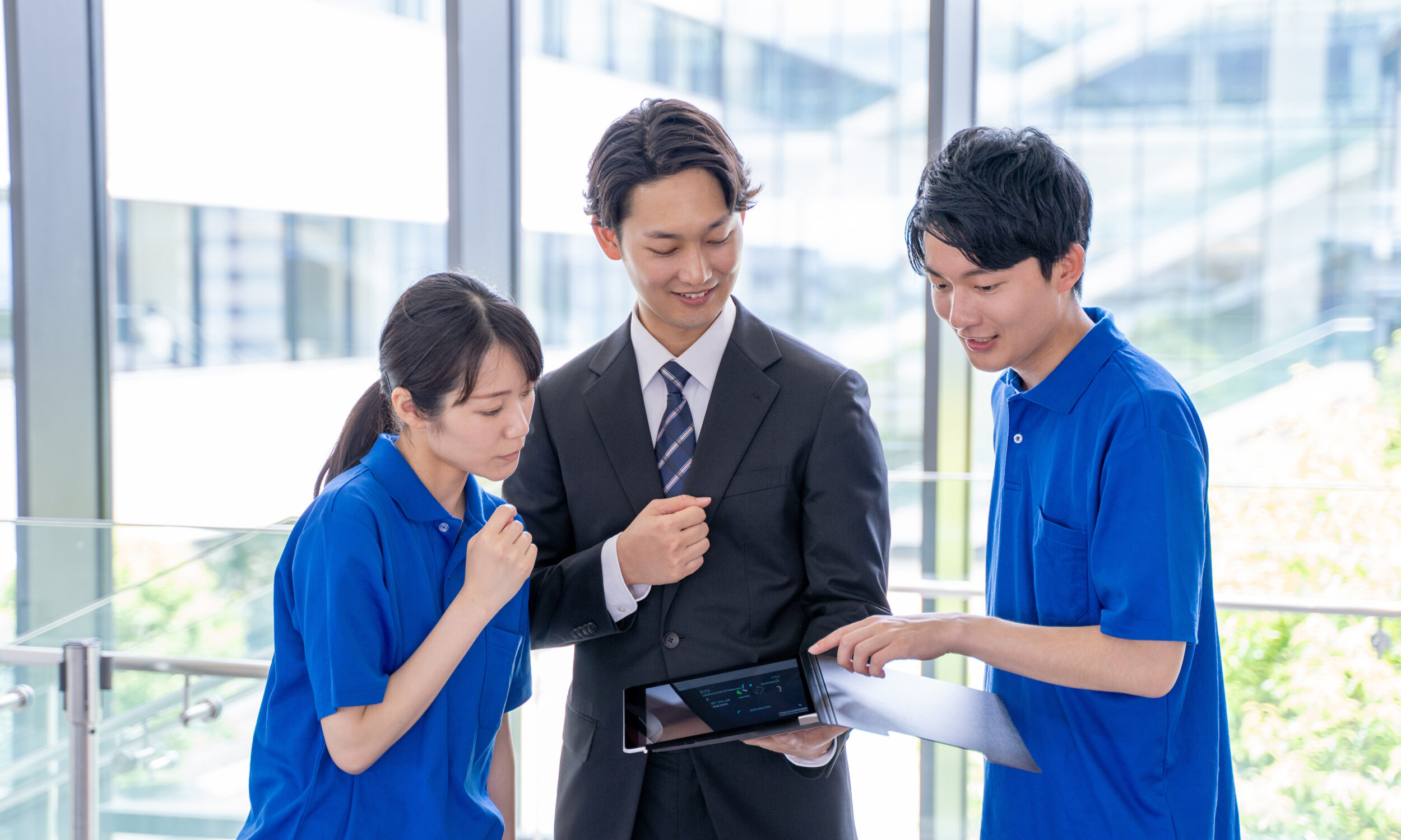 人の力を最大限に活かすDXを、現場にフィットさせます